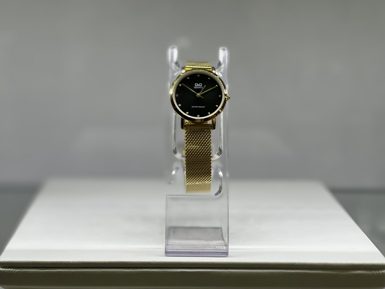 Reloj pulso malla dorado 2